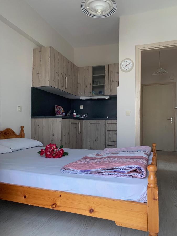 Helios Apartmenthouse Олимпиаки-Акти Экстерьер фото